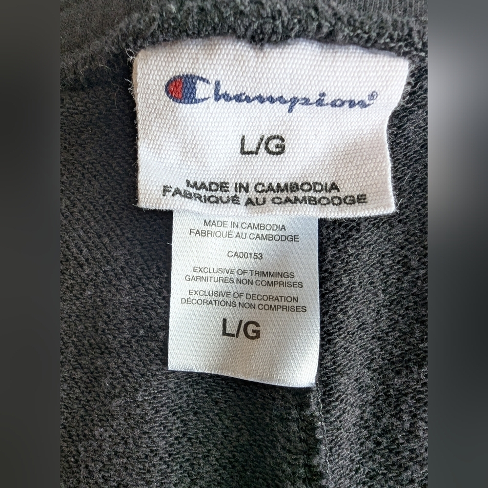Champion's Reverse Weave shorts Black Women's Size L NWOT - Picture 8 of 15